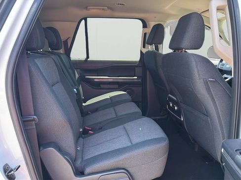 Used 2024 Ford Expedition Max XLT RWD image 10