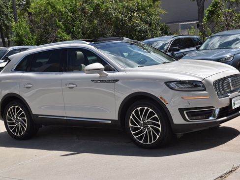 Used 2020 Lincoln Nautilus Reserve w/ Equipment Group 201A AWD/4WD image 5