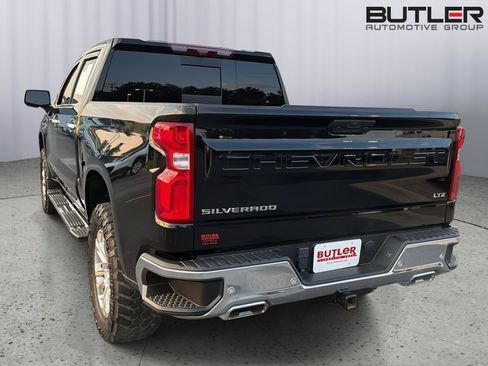 Used 2024 Chevrolet Silverado 1500 LTZ w/ LTZ Premium Package AWD/4WD image 5