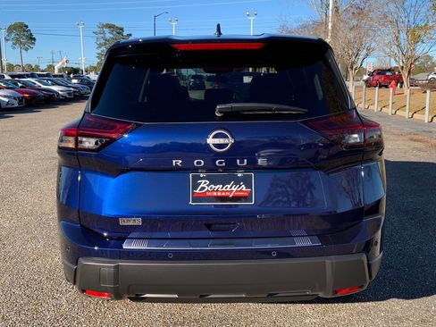 New 2026 Nissan Rogue SV image 6