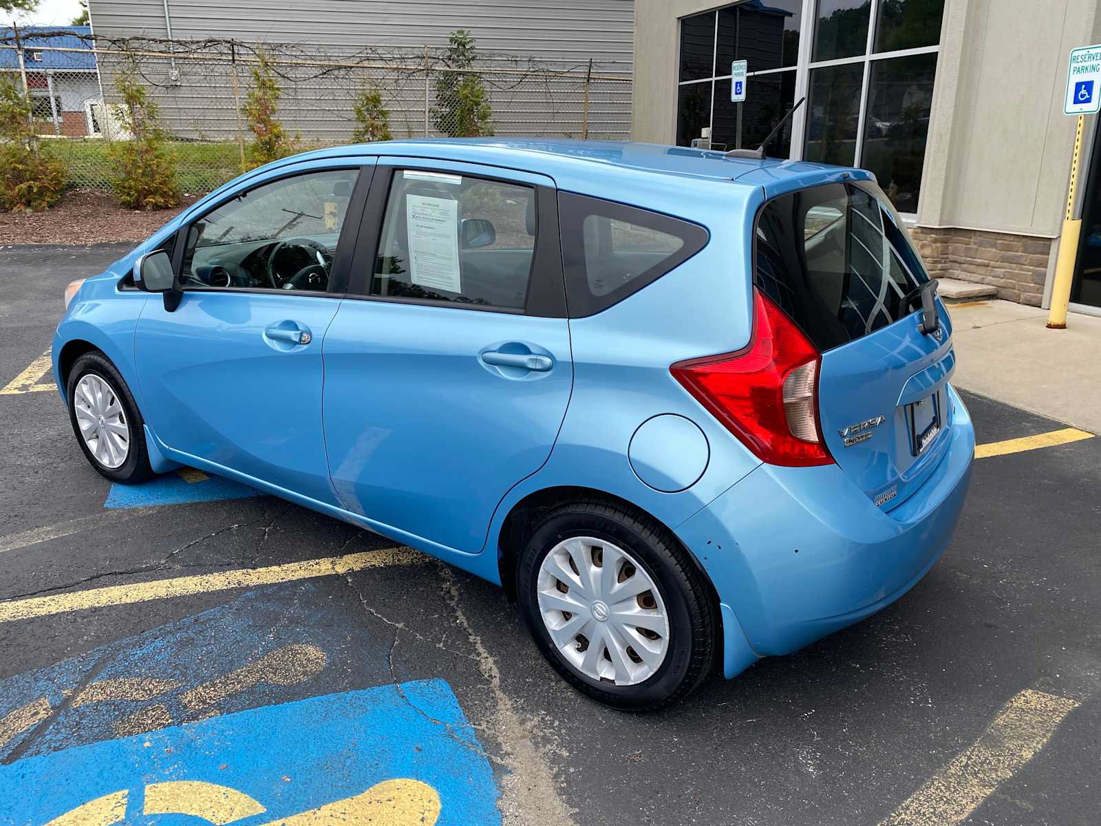Used 2014 Nissan Versa Note SV w/ Convenience Package FWD image 3