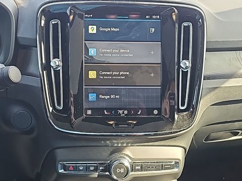 Certified 2023 Volvo C40 Recharge Core image 5