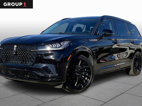 Used 2025 Lincoln Aviator Reserve w/ Jet Appearance Package image 1