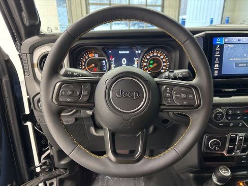 Used 2024 Jeep Wrangler Sport S image 12
