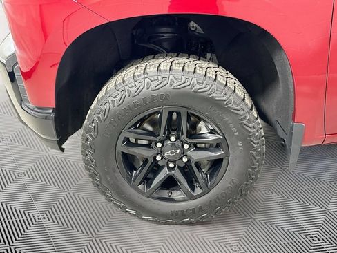 Used 2021 Chevrolet Silverado 1500 LT Trail Boss w/ Convenience Package II AWD/4WD image 25