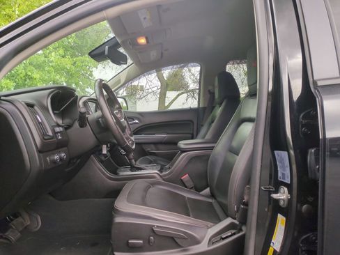 Used 2021 GMC Canyon AT4 w/ Driver Alert Package AWD/4WD image 12