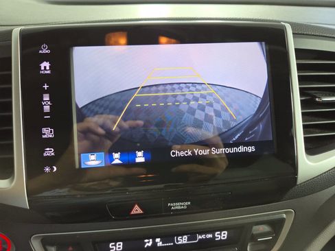 Used 2017 Honda Pilot EX image 38