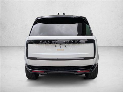 Certified 2025 Land Rover Range Rover Autobiography AWD/4WD image 7