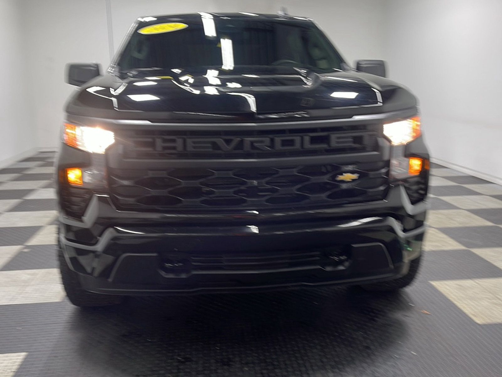 Used 2024 Chevrolet Silverado 1500 Custom AWD/4WD image 22