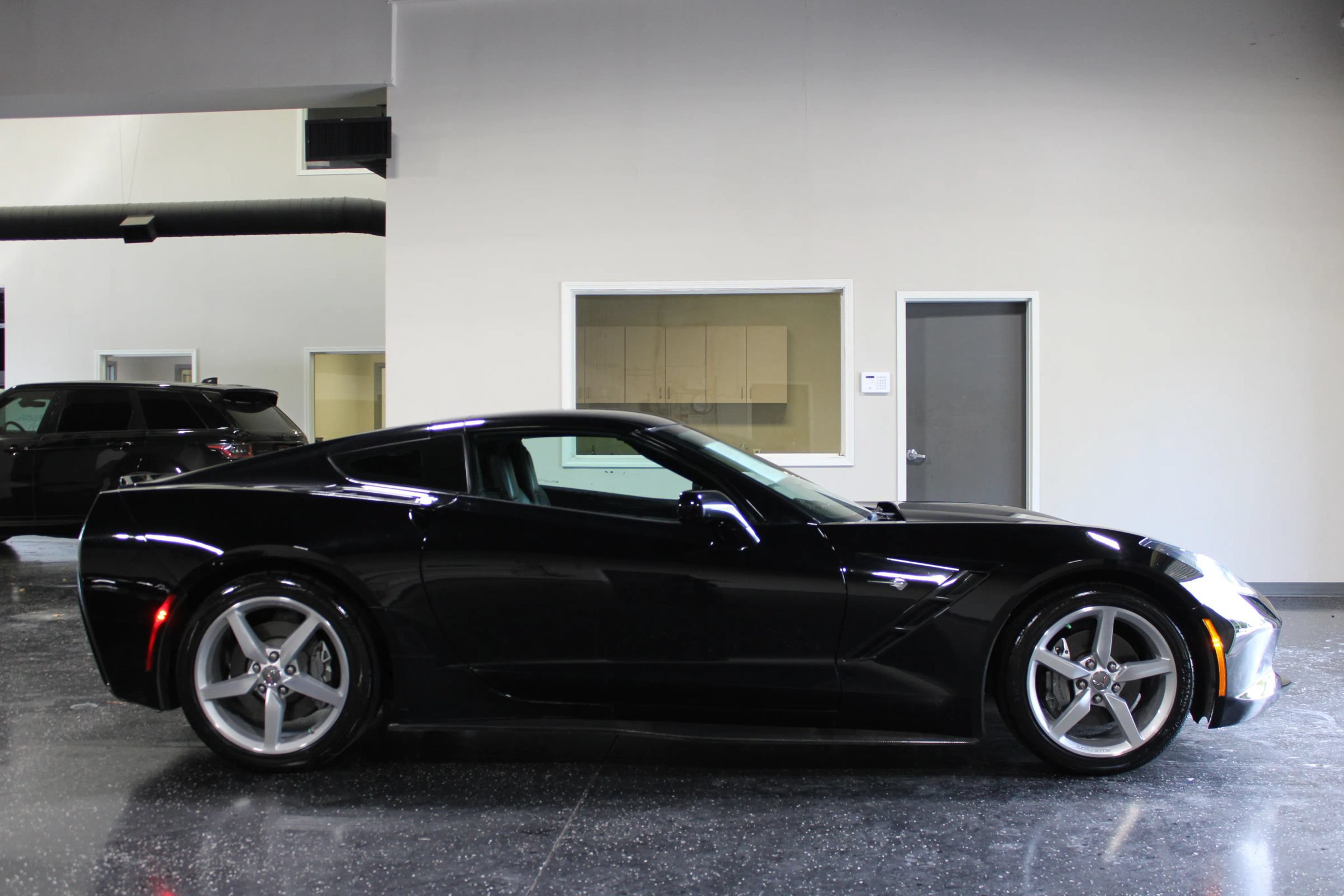 Used 2014 Chevrolet Corvette Stingray Coupe w/ 2LT Preferred Equipment Group RWD image 2