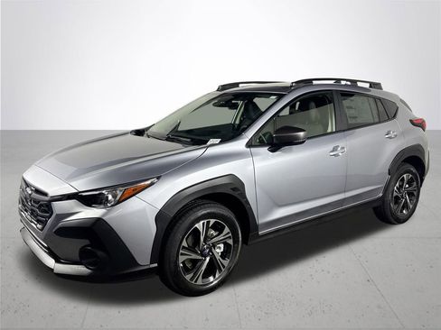Used 2025 Subaru Crosstrek 2.0i Premium image 2