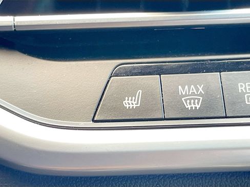 Used 2023 BMW X5 xDrive40i AWD/4WD image 39