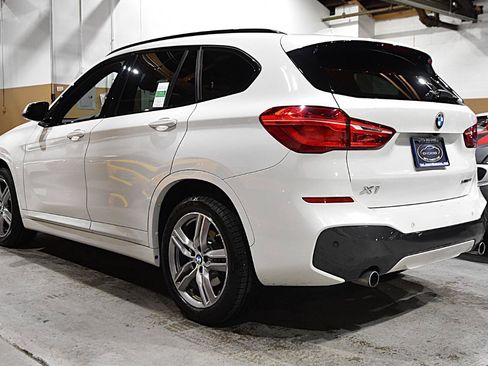 Used 2019 BMW X1 xDrive28i w/ M Sport Package AWD/4WD image 8