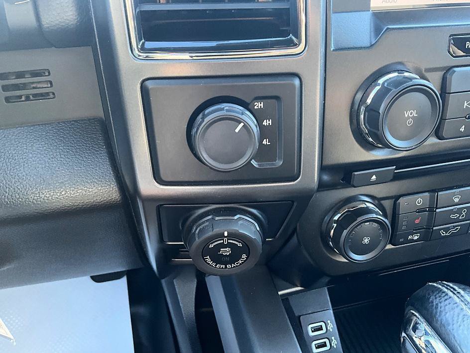 Used 2017 Ford F150 XLT w/ Equipment Group 302A Luxury AWD/4WD image 20