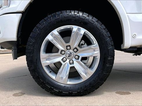 Used 2020 Ford F150 Platinum w/ Equipment Group 701A Luxury AWD/4WD image 10