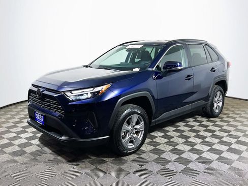 Certified 2025 Toyota RAV4 XLE AWD/4WD image 3