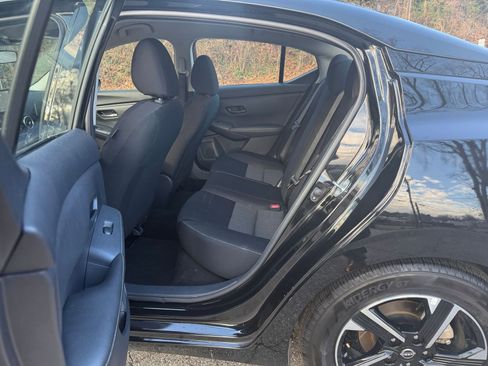 Used 2025 Nissan Sentra SV image 23