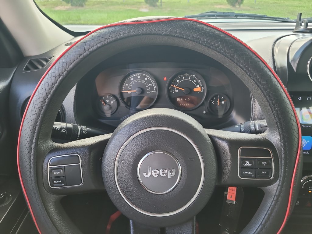 Used 2014 Jeep Patriot Sport w/ Power Value Group FWD image 25