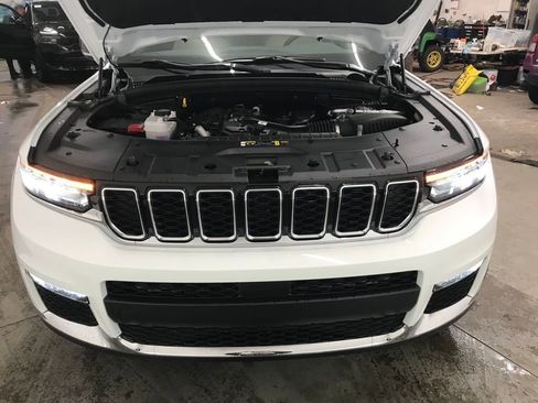 New 2025 Jeep Grand Cherokee L Limited image 44