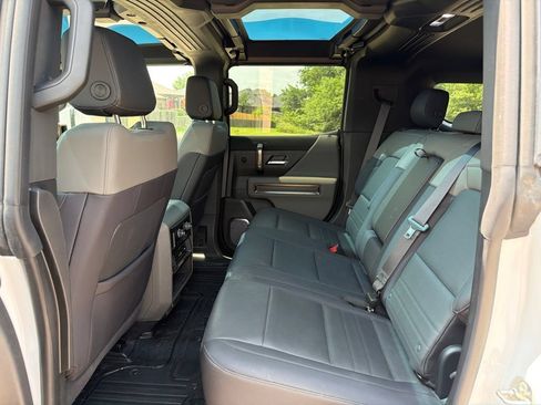 Used 2025 GMC Hummer EV 3X w/ LPO, Dark Essentials Package AWD/4WD image 25