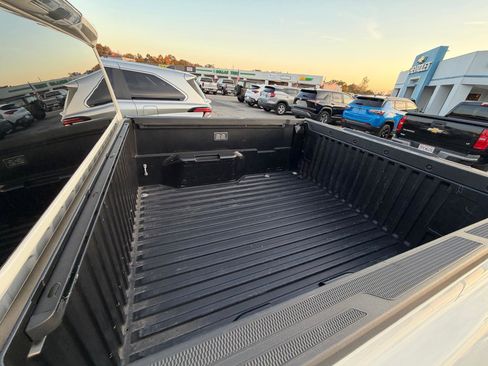 Used 2024 Toyota Tacoma TRD Sport image 14