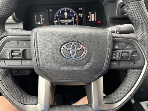 New 2025 Toyota Tacoma SR5 image 11