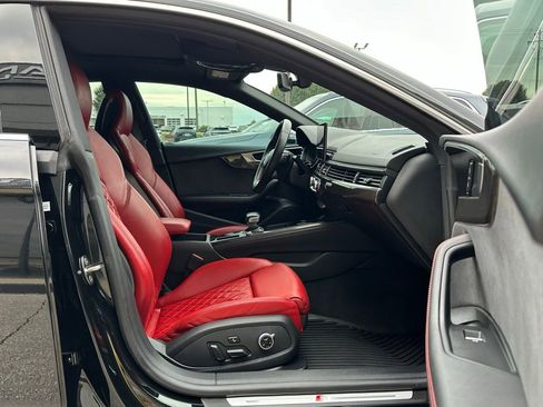 Used 2022 Audi S5 Premium Plus w/ Premium Plus Package image 31