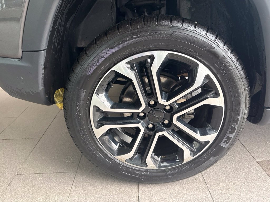 Used 2024 Jeep Compass Limited AWD/4WD image 15