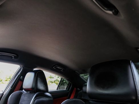 Used 2018 Dodge Charger SRT RWD image 36
