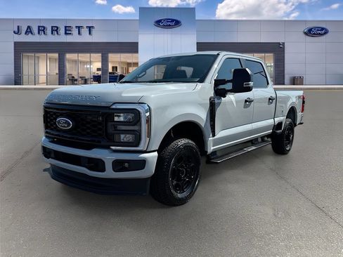 New 2026 Ford F250 XL w/ STX Appearance Package AWD/4WD image 3
