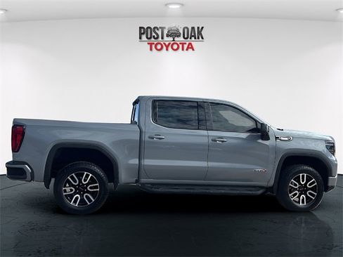 Used 2025 GMC Sierra 1500 AT4 w/ AT4 Premium Package image 8