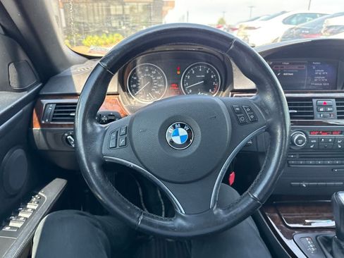 Used 2013 BMW 328i Convertible RWD image 8