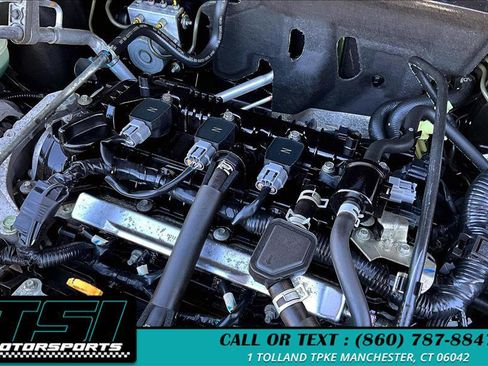 Used 2022 Nissan Kicks S image 34