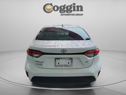 Used 2024 Toyota Corolla LE image 4