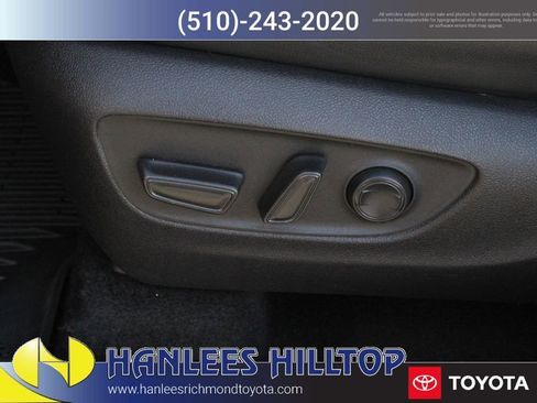 Certified 2022 Toyota Highlander XLE image 16