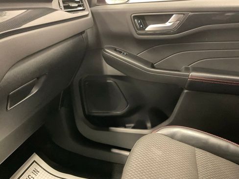 Used 2024 Ford Escape ST-Line AWD/4WD image 21