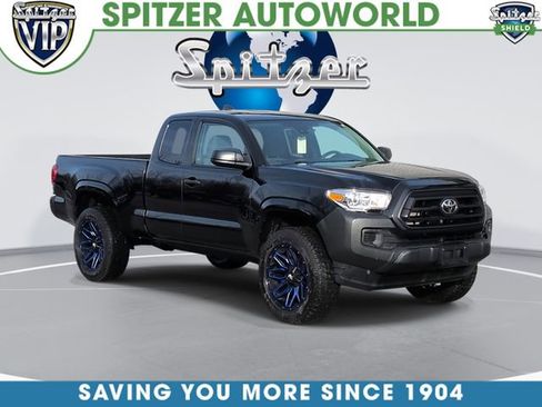 Used 2020 Toyota Tacoma 4x4 Access Cab image 1