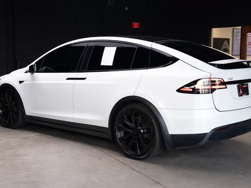 Used 2023 Tesla Model X Plaid AWD/4WD image 13
