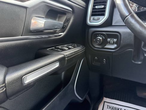 Used 2020 RAM 1500 Laramie AWD/4WD image 29
