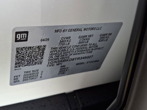 New 2026 Chevrolet Suburban LS AWD/4WD image 16