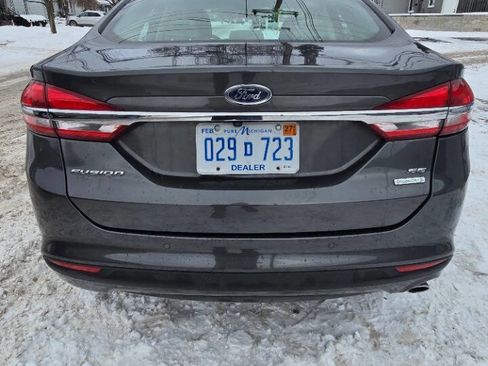 Used 2018 Ford Fusion S image 9