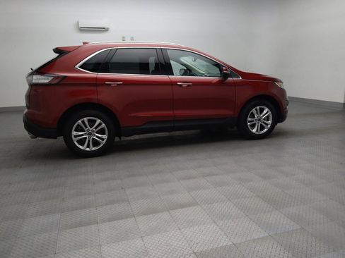 Used 2018 Ford Edge Titanium w/ Technology Package FWD image 10