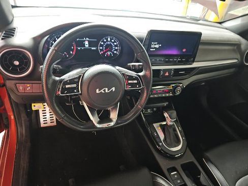 Used 2023 Kia Forte GT-Line w/ GT-Line Premium Package FWD image 10