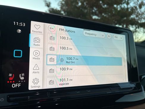 New 2026 Volkswagen Atlas Cross Sport SEL image 16