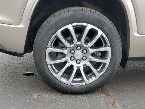 Certified 2023 GMC Acadia Denali w/ Trailering Package AWD/4WD image 37