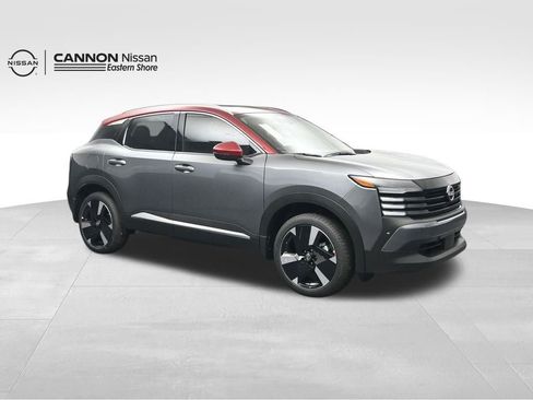 New 2026 Nissan Kicks SR w/ SR Premium Package FWD image 7