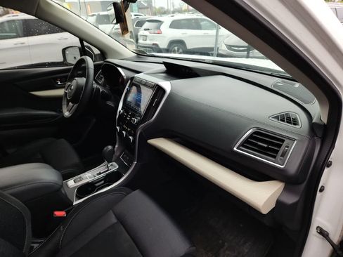 Used 2021 Subaru Ascent Premium w/ Convenience Package image 17