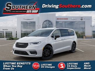 New 2026 Chrysler Pacifica Limited w/ S Appearance Package FWD 360° Tour