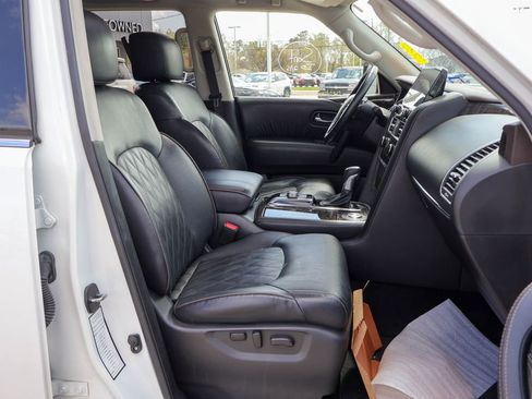 Used 2023 Nissan Armada Platinum w/ Captain's Chairs Package image 8