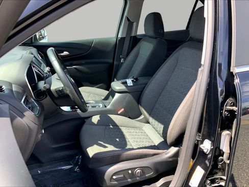 Used 2023 Chevrolet Equinox LT FWD image 8